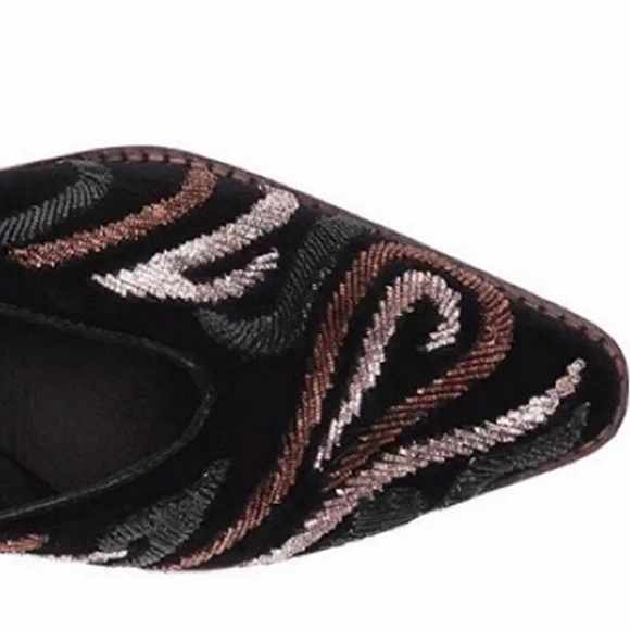 New Free People Anya Velvet Embroidered Mules - Picture 6 of 15